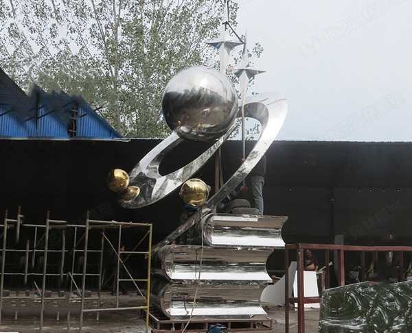 景觀雕塑定制時在空間中做文章有哪些好處？