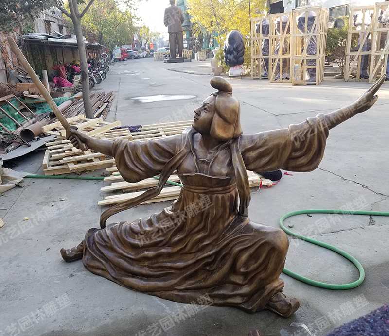 舞劍銅人物雕塑，古代銅人物雕塑